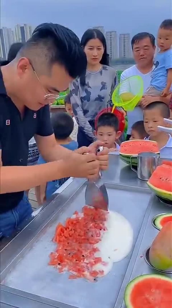 Tarbuj wale icecream_watermelon icecream _shortsfeed(480P)