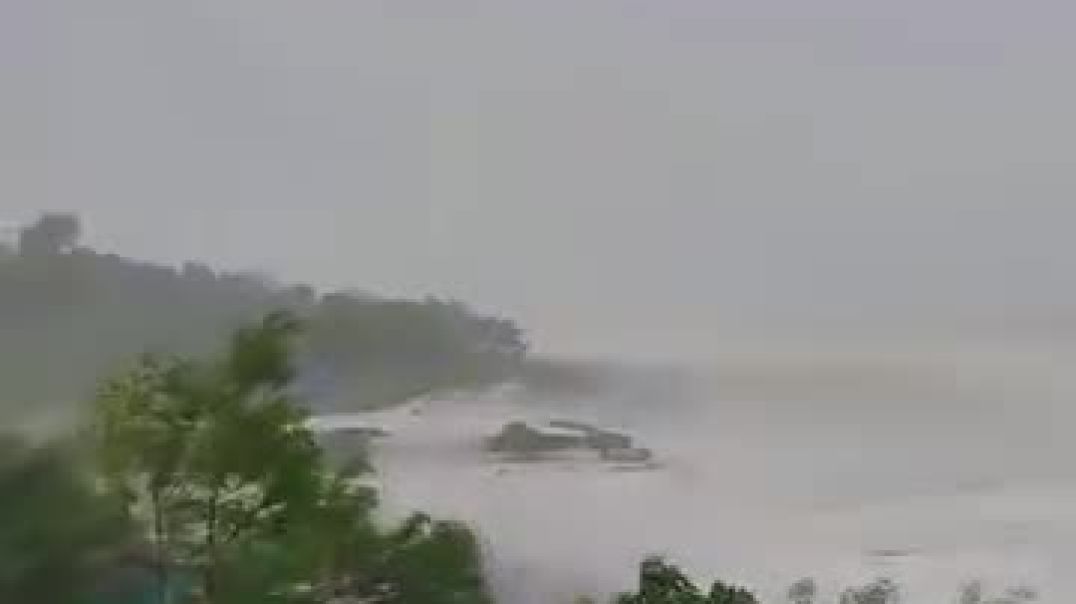 ⁣Duniya khatm Hone Wali