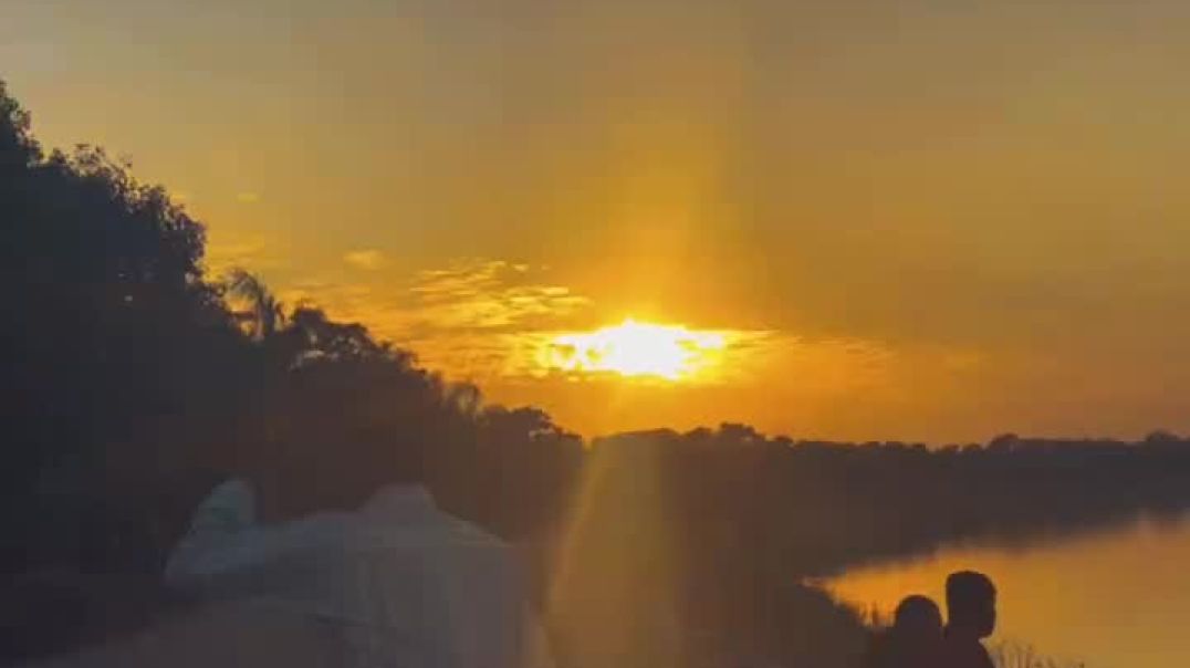 ⁣🙏please follow kro please 🙏(MP4)