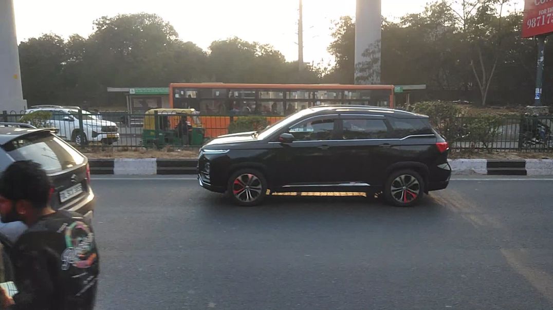 ⁣traveling me maza aa gaya 👌🌹💐🍁