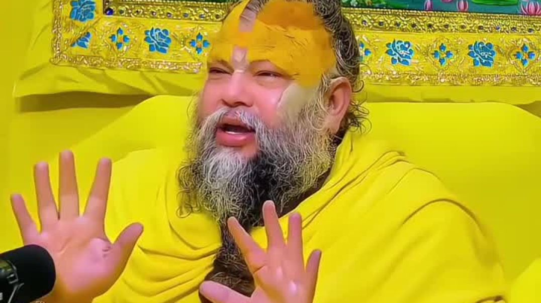 ⁣Radhe Radhe 🙏🥰