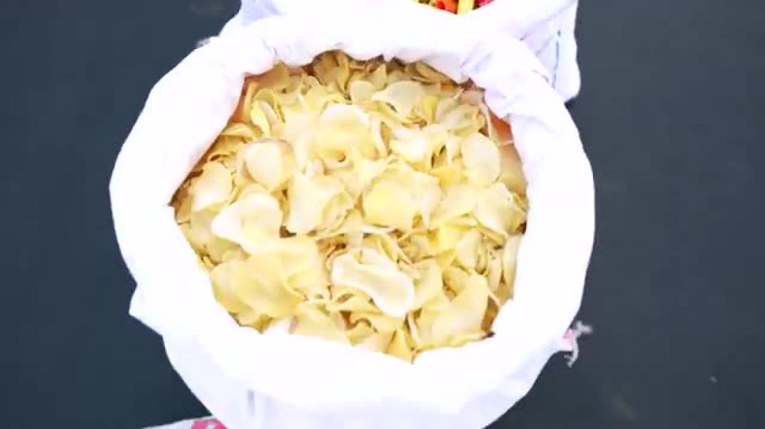 ⁣Making 100 KG Fry Snacks _ 100 किलो कुरकुरे बना दिए 360p