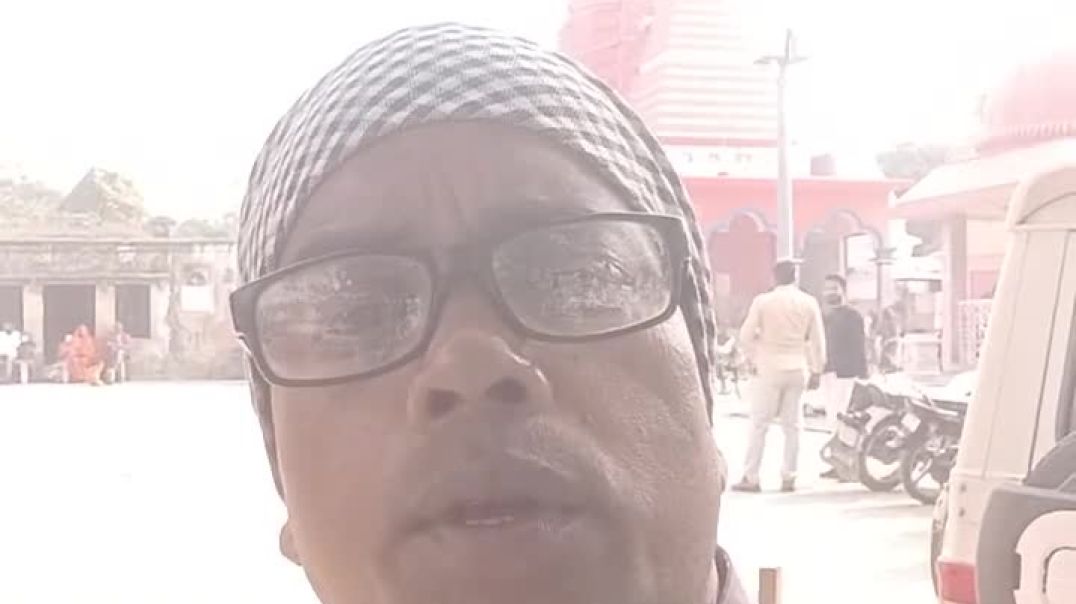 ⁣Kuch log bahut 🤷