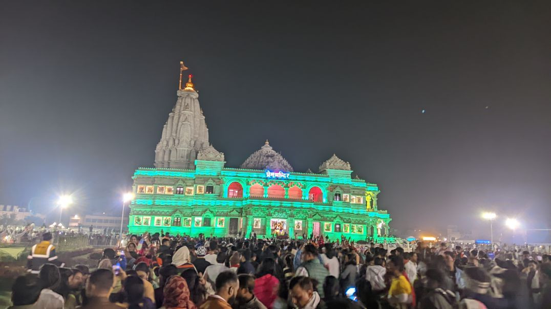 ⁣Vrindavan Dham #Vrindavan #trending #viral #reels #vlog