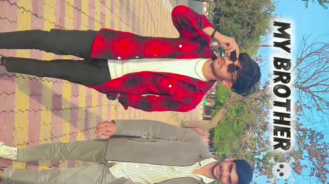⁣Brother 💝😎