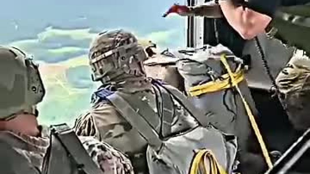 ⁣Indian_army_soldiers_helicopter_jump_training_status_#shorts_🔥(360p)