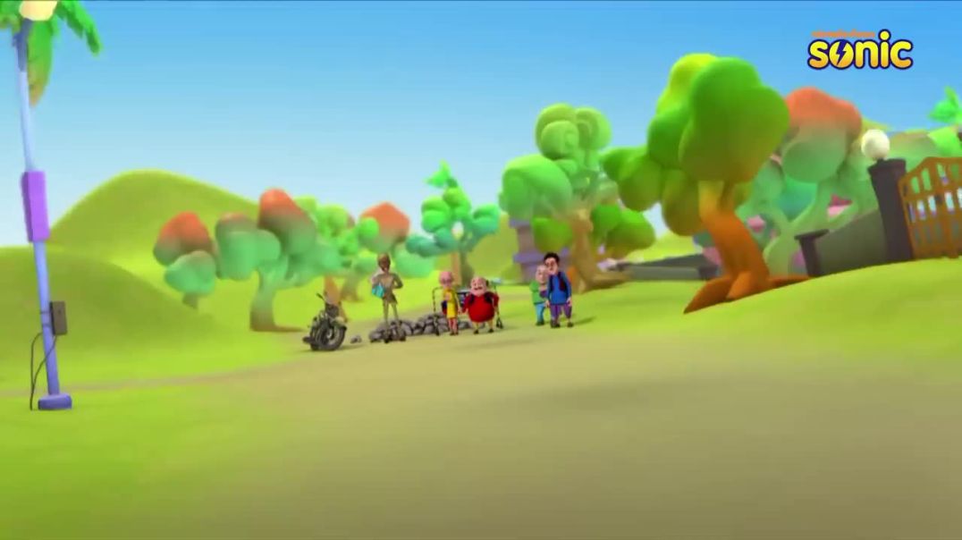 ⁣Murgi ne kiya ande se humla