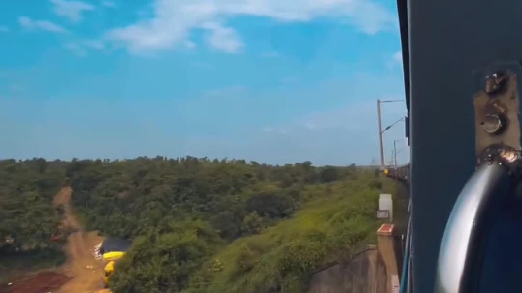 VID_20251029_231751_778