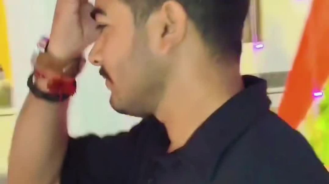 VID_20251130_222453_272