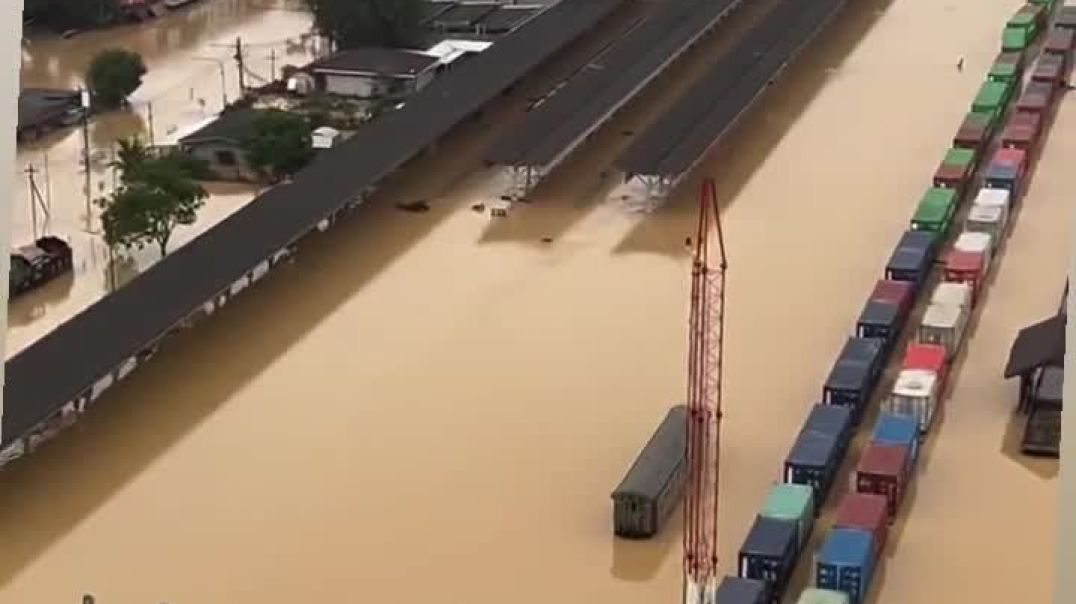 ⁣Duniya khatm Hone Wali