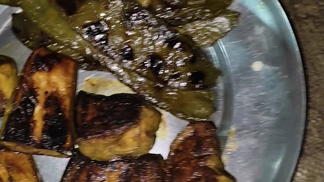 ⁣Dupurer menu.দুপুরের মেনু।