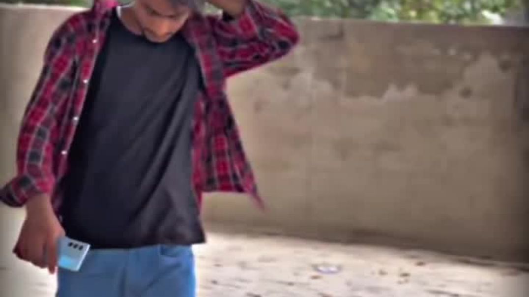 VID_20251202_185800_195