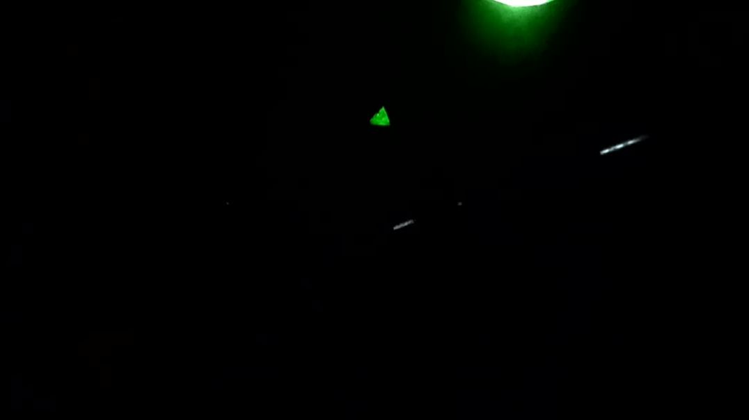 ⁣Raat ka mahol aaye chor