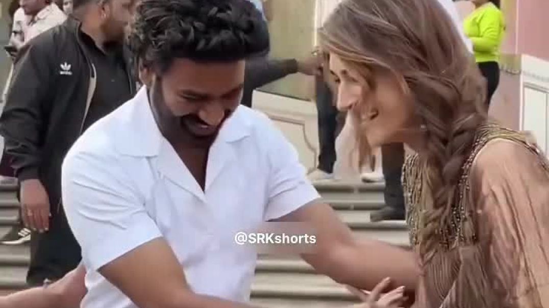 ⁣South_SRK_#viral_#(720p)