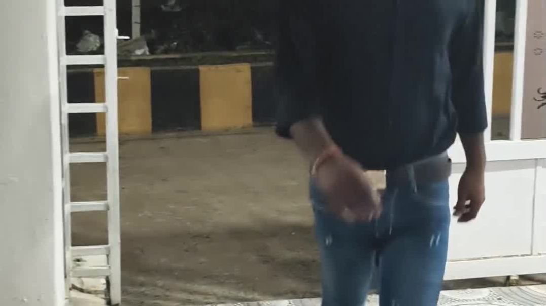 ⁣Company se chhuti