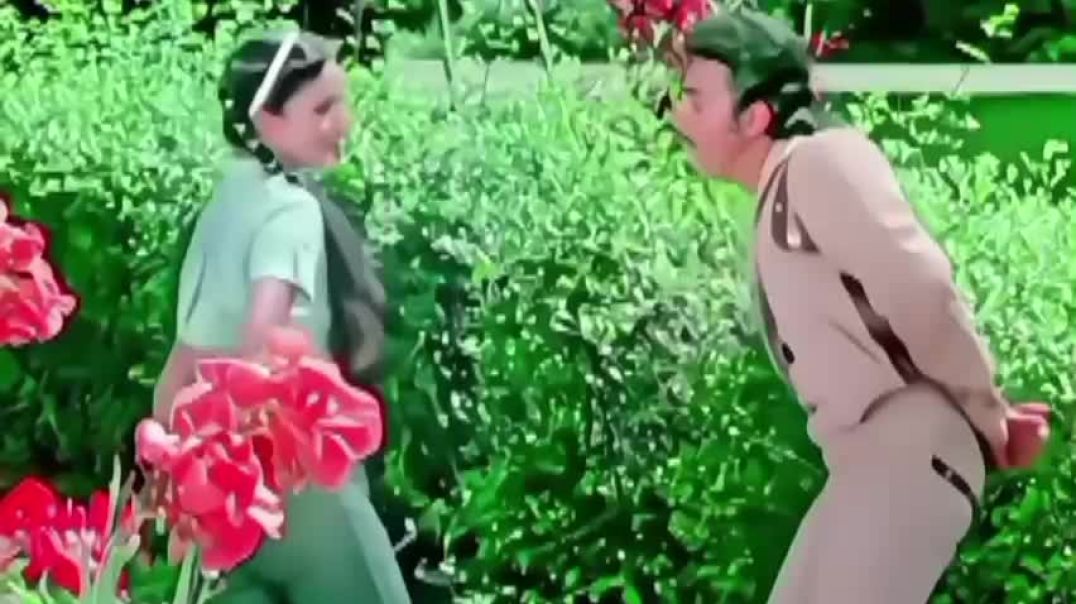 ⁣Ham Bane Tum Bane Ek Duje Ke Liye