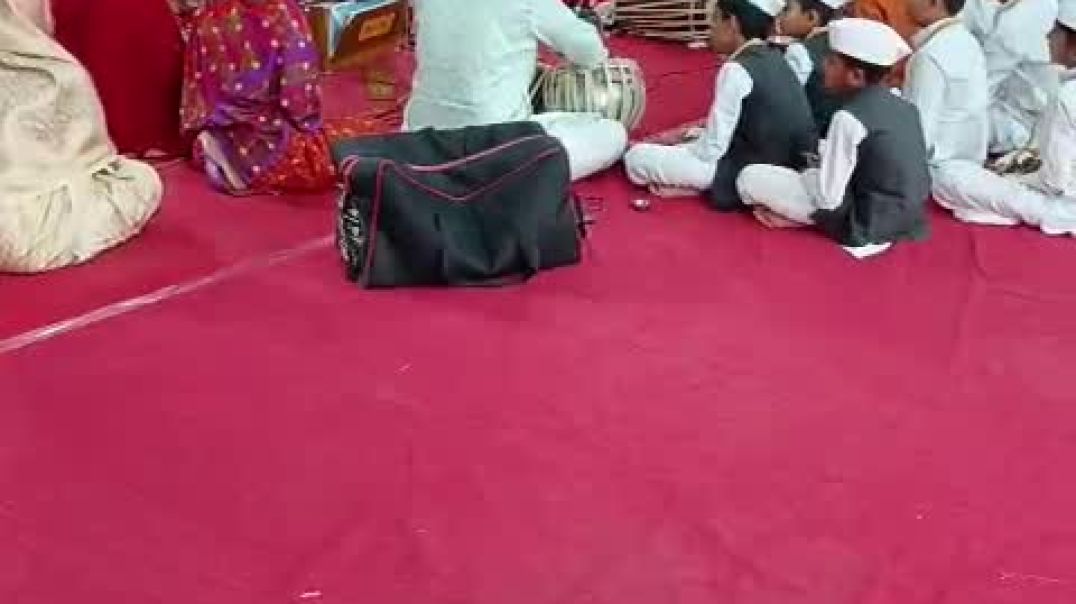 ⁣Marathi loksangeet