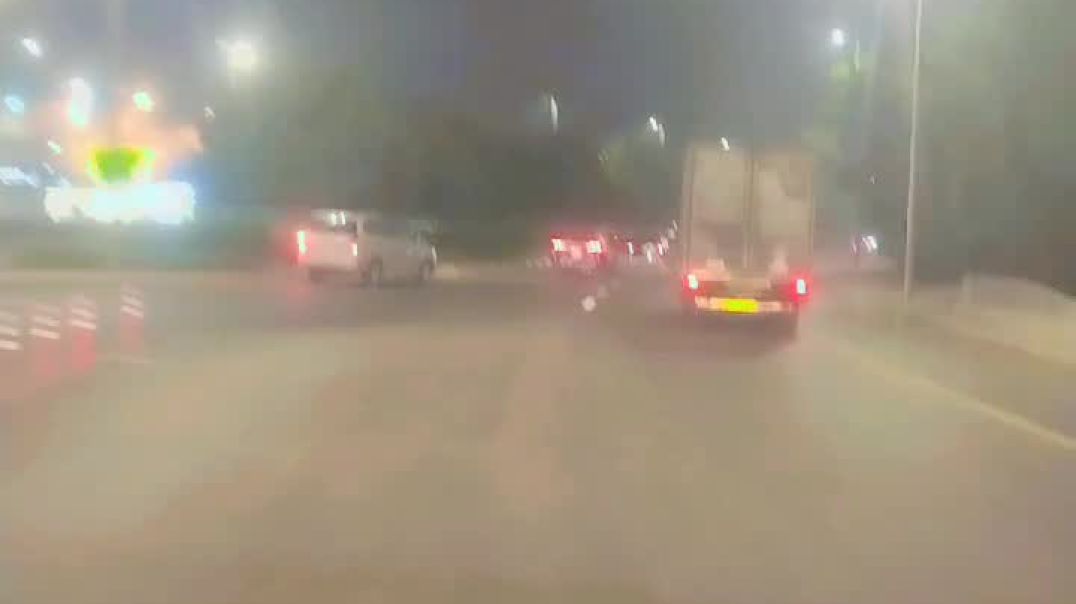 ⁣2025-12-08-235545116