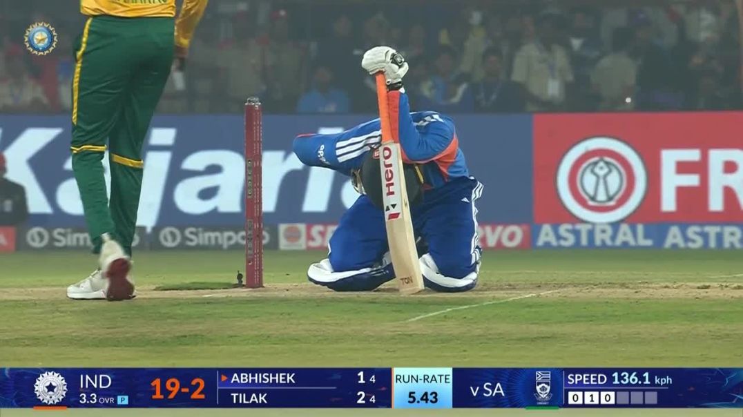 ⁣अभिषेक शर्मा बल्लेबाजी के दौरान बल बल बच्चे | Abhishek sharma