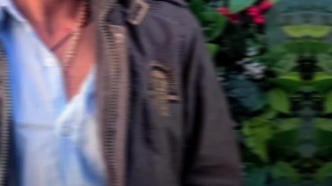 VID_20251212_051337_191