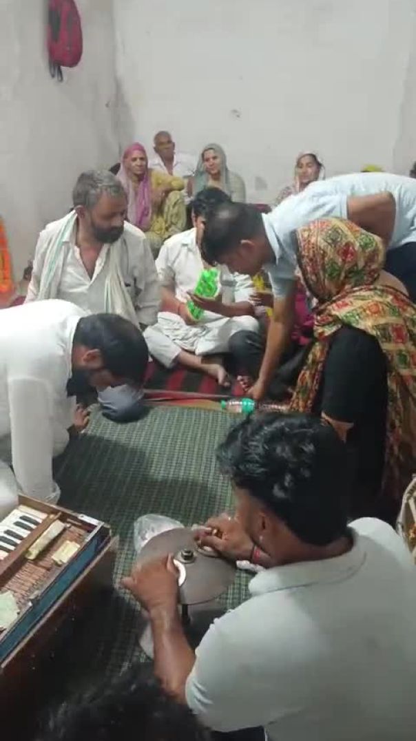 Baba Tere bin Kaun Hai Mati