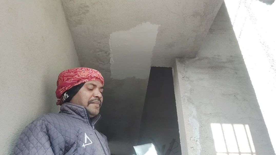 ⁣Wall putty keise hotha hai