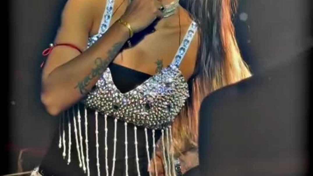 Copy of bhojpuri_editor4u_reel_1_1_2025_10_44_38 AM3535700923917883088