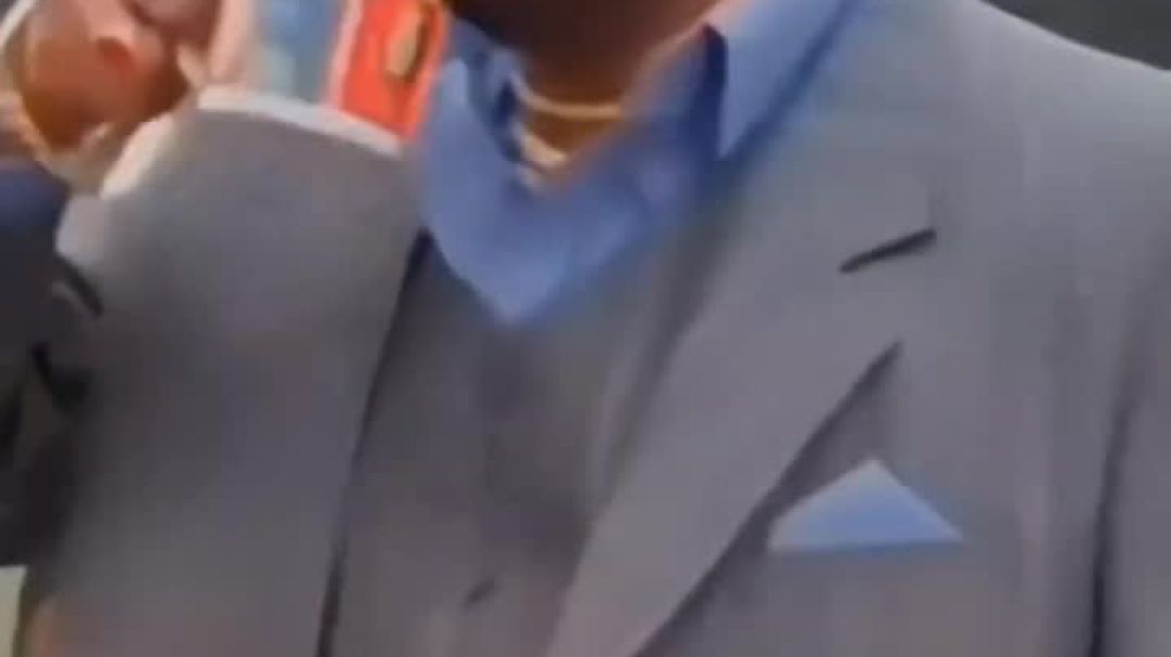 VID_20251209_013721_074