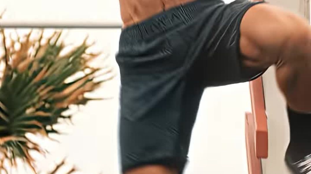 ⁣The Rock VS Zac Efron Competition _ Baywatch _ Fragment - slxughter (slowed) #edit #shorts 720p60