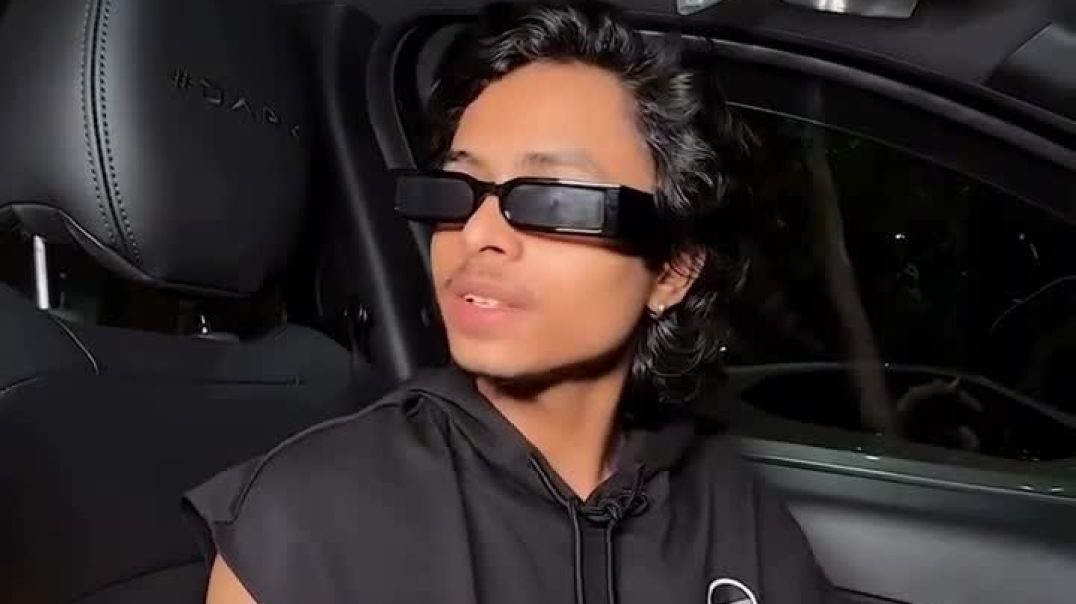 ⁣Reaction funny video