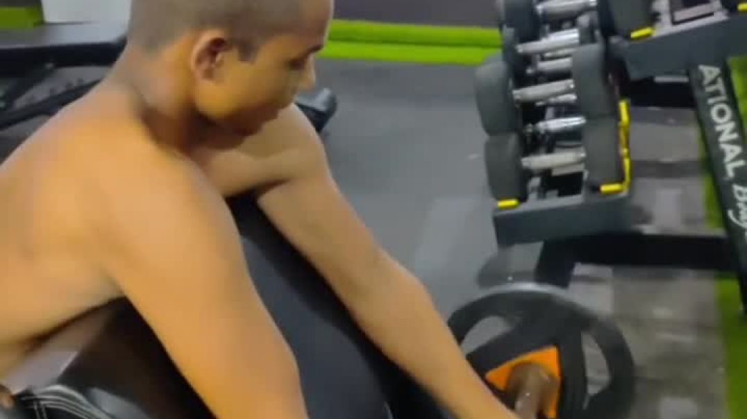 ⁣Prashant body builder 💪💪(720P_HD)