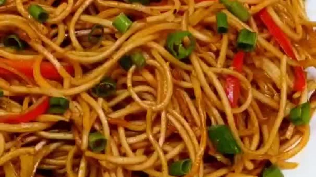 ⁣Chow mein recipe _ Chow mein kaise banate hain _ Patel Café and Restro#shorts  #restaurant #indore