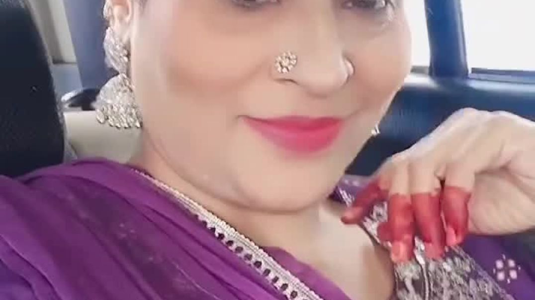 ⁣Najariya apna apna