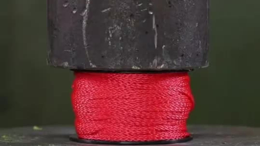 ⁣Hydraulic machine video