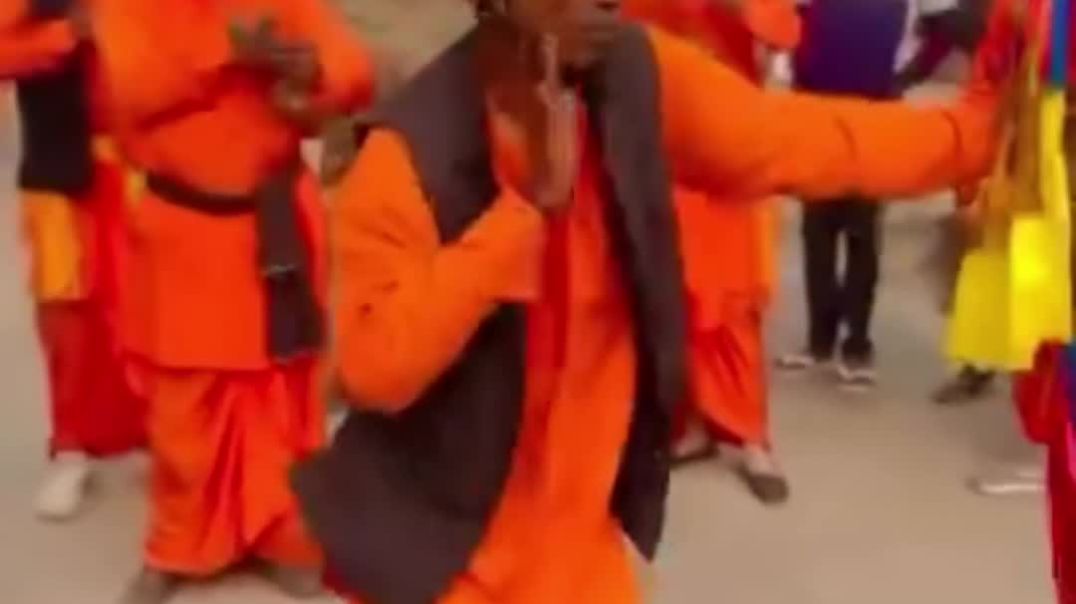 VID_20251204_082606_440