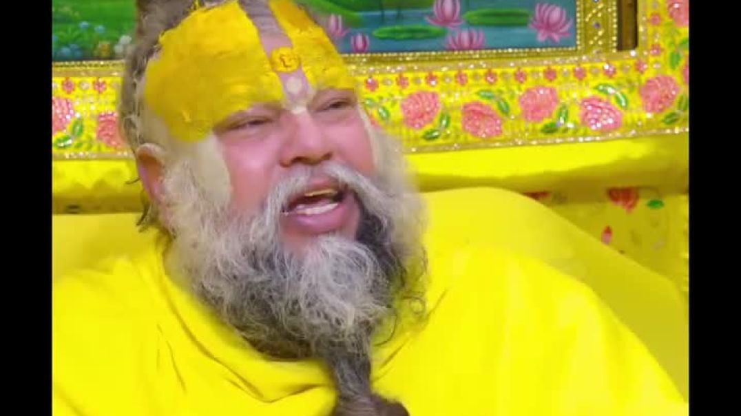 ⁣सत्य चुभता है, असत्य बहलाता है — लेकिन जीत हमेशा सत्य की होती है।!!#SatyaKiVani #SpiritualTruth