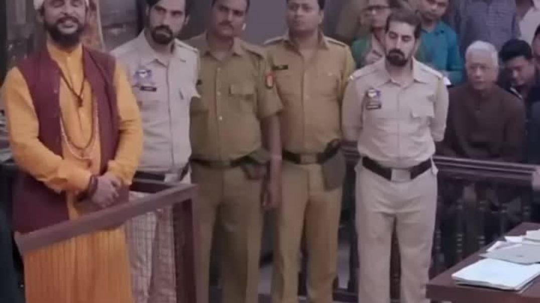 ⁣साधु के वेश में छुपा था