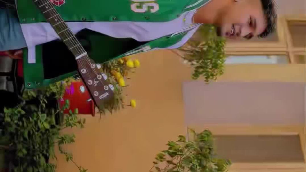 VID_20251106_222335_438