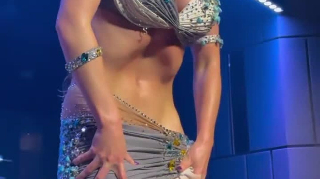 ⁣Very Very hot 🔥 dance videos