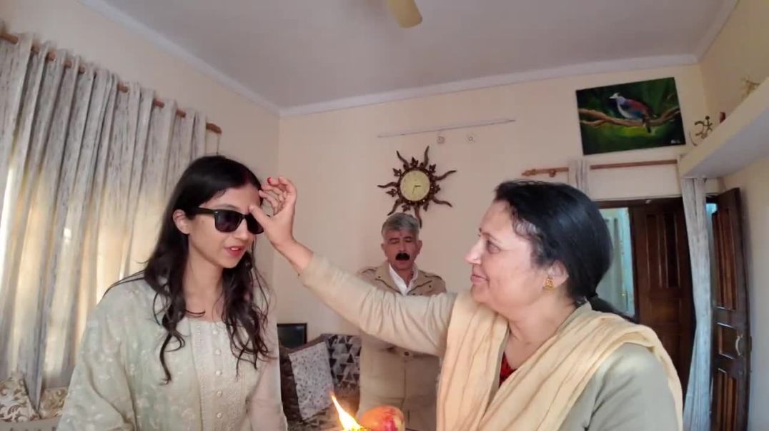 Avantika_Shadi_K_Baad_Gayi_Apne_Ghar_🥺(720p)_251229181255