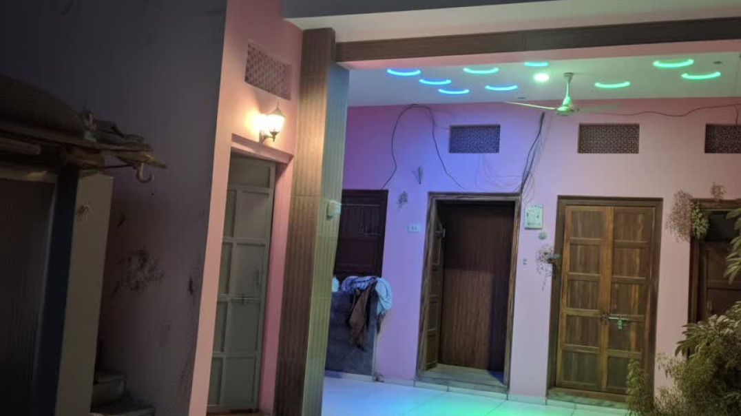 ⁣राज इंटीरियर की पहचान उसकी बारीक कारीगरी में होती है। लकड़ी का काम (Woodwork) हो या दीवारों पर की गई 