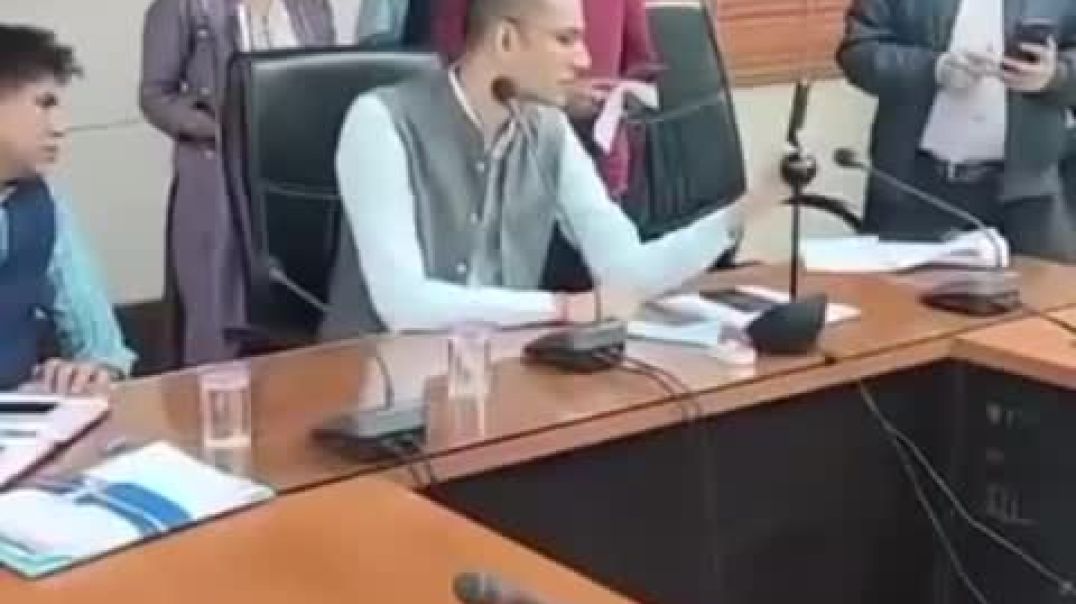 ⁣Colectar ne kiya blo ko call