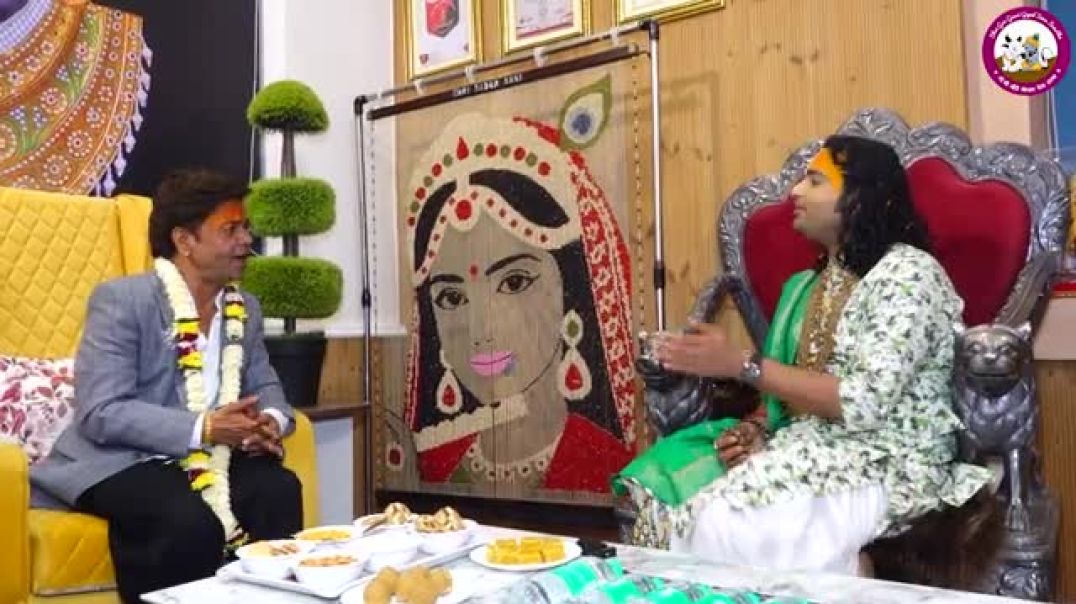 ⁣गौरी_गोपाल_आश्रम_में_वृद्ध_माताओं_से_मिल_कर_भावुक_क्यूँ_हो_गए_राजपाल_यादव__(360p)