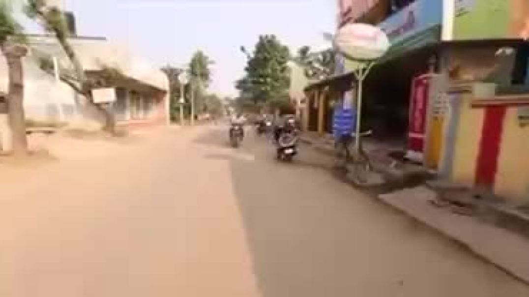 ⁣Mobile operates you....