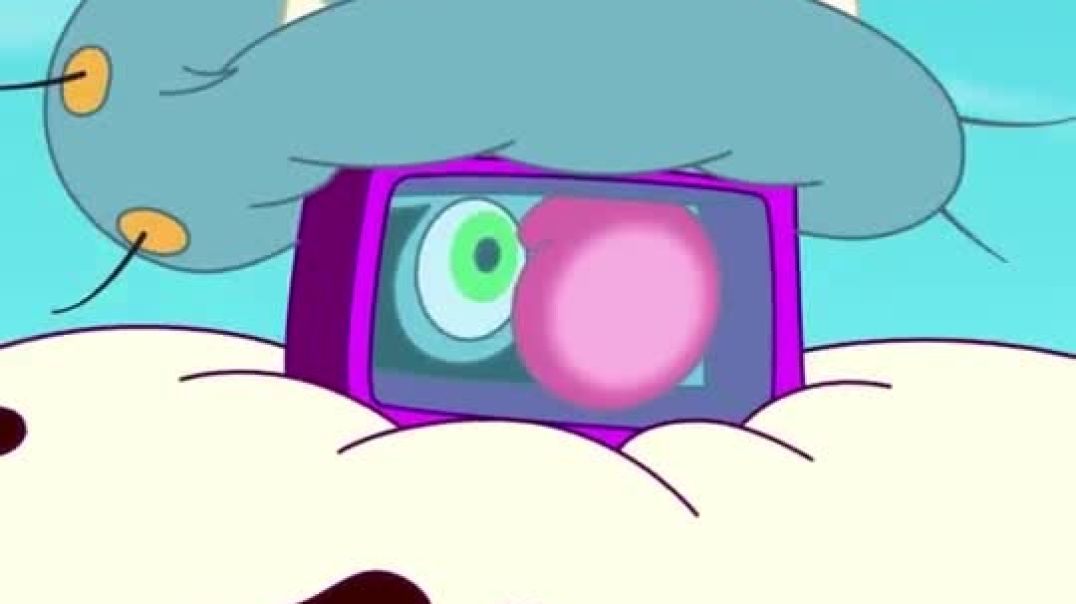 ⁣Trying to be friends with your pet