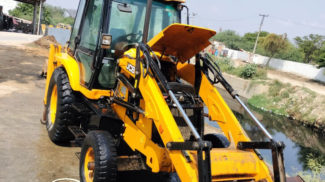 ⁣जेसीबी कैसे चलाई