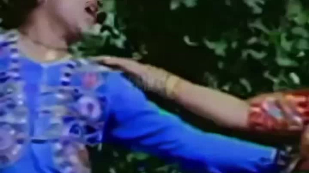 ⁣Mare Nakna Par vara jive cundadi💃