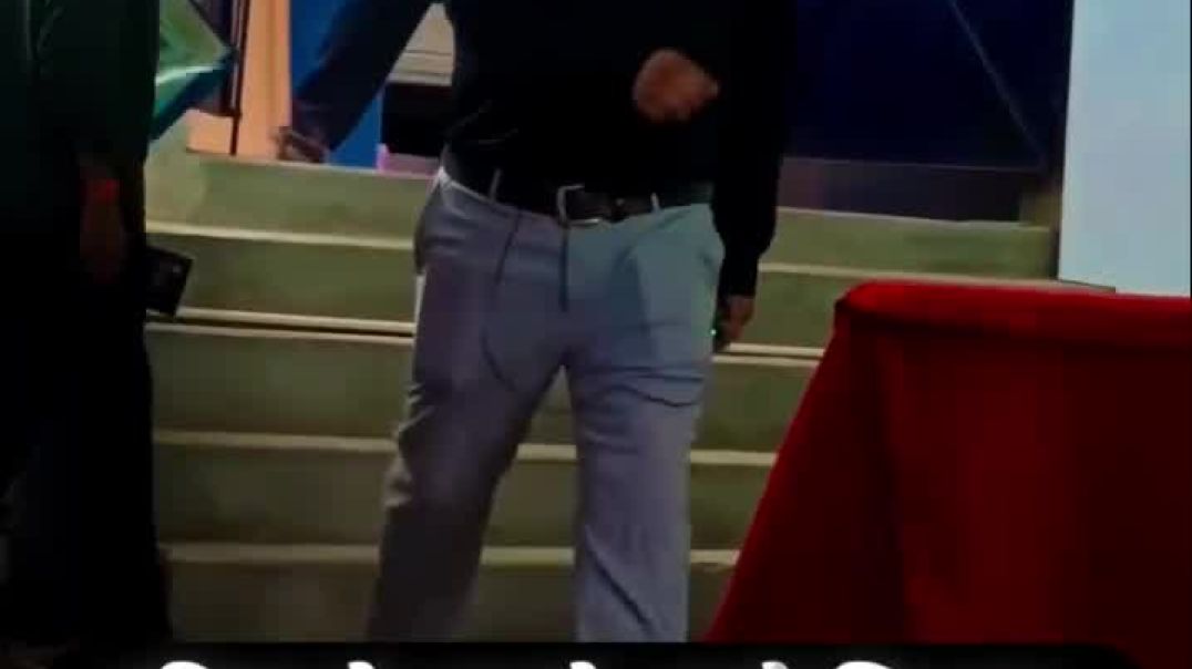 ⁣#reelsvideo#khansir entry in Classroom