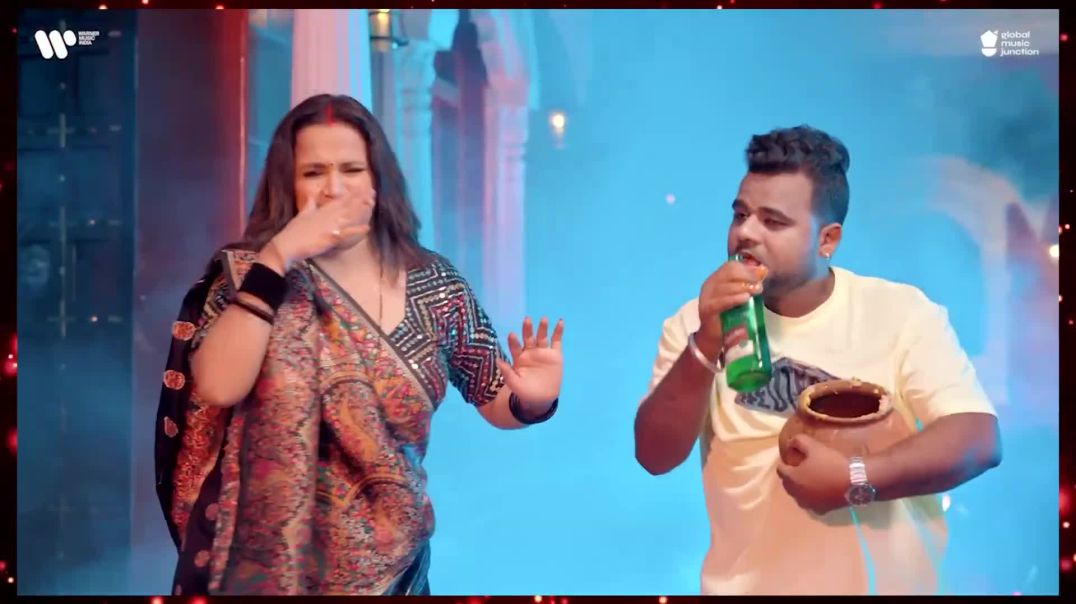 ⁣Video | मटन खाके बटन खोले |  Chandan  Chanchal | Matan Khake Batan Khole | New Bhojpuri Song 2025