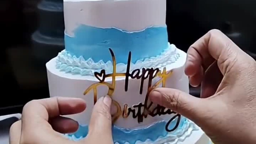 ⁣#2 kg 3 tier cake design#special #cake